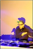 Lost in the Night: Icee Hot's Year-End Party Provides a Quirky Night Out