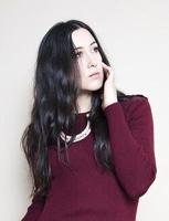 Vanessa Carlton Talks About Why She Doesn't Identify as a Pop Star