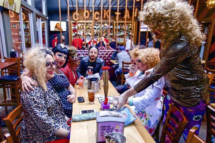 SFW-HamburgerMary’s