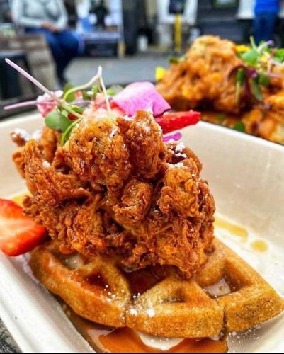 EB572736-3E37-40A3-A54A-9B68764155B4