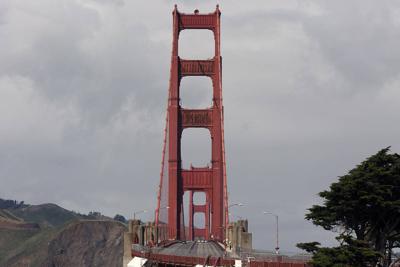 23777765_web1_201230-SFE-YearInPictures_2